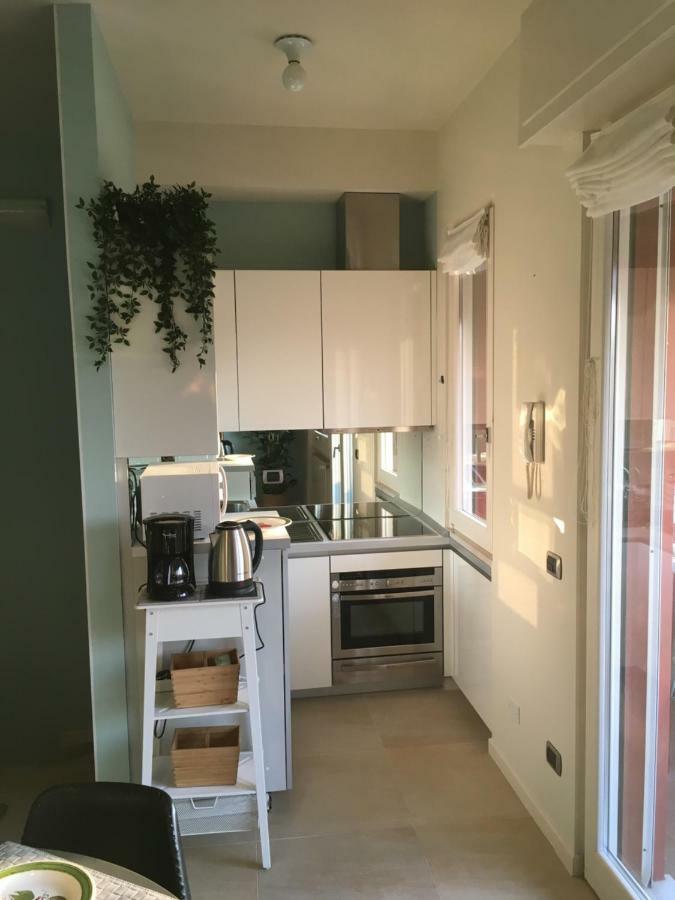 Ferienwohnung Clorofilla Desenzano del Garda Exterior foto