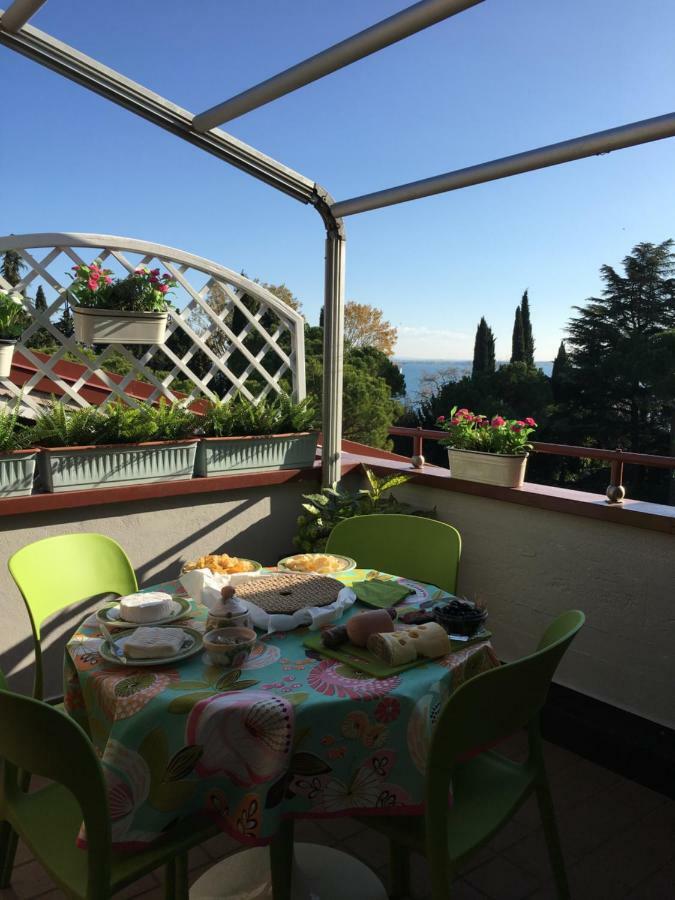 Ferienwohnung Clorofilla Desenzano del Garda Exterior foto
